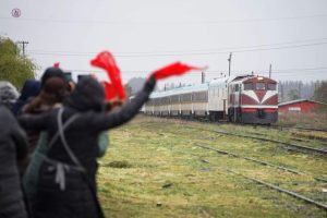 Más de 2 mil personas disfrutaron de la magia del tren en el Lago Llanquihue