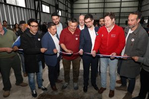Frutillar inaugura cancha cubierta de rayuela en San Martín