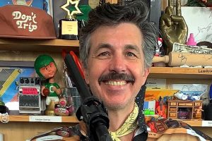Guionista titiritero de “31 Minutos” desde Frutillar analiza el impacto del Tiny Desk